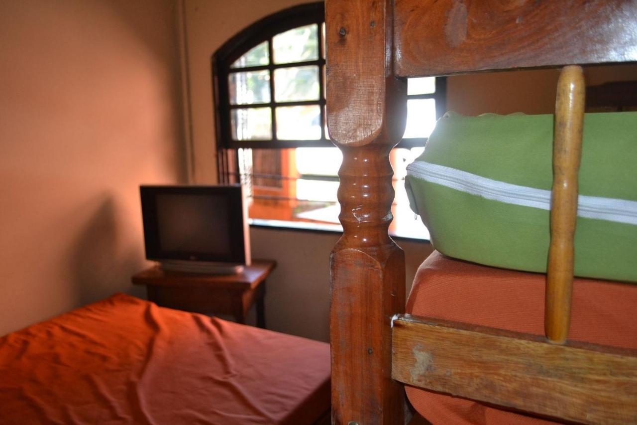 0001.09 - Maranduba - Chale Terreo - 1 Dormitorio - 6 Pessoas - 2 Quadras Do Mar - Piscina - Wi-Fi Ubatuba Exteriér fotografie